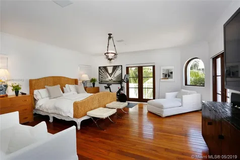760 Harbor Drive Key Biscayne FL 33149