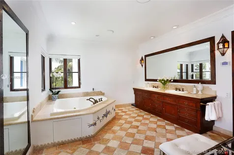 760 Harbor Drive Key Biscayne FL 33149