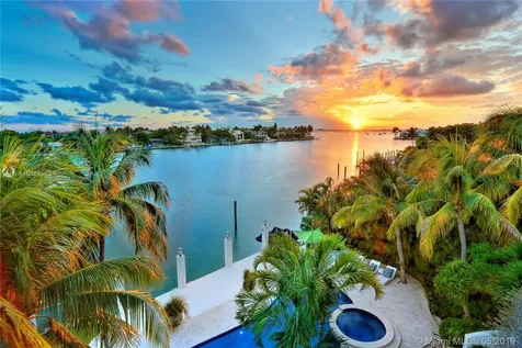 760 Harbor Drive Key Biscayne FL 33149