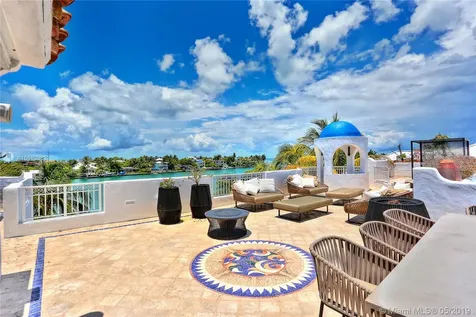 760 Harbor Drive Key Biscayne FL 33149
