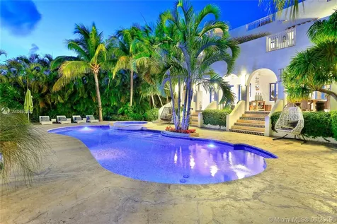 760 Harbor Drive Key Biscayne FL 33149