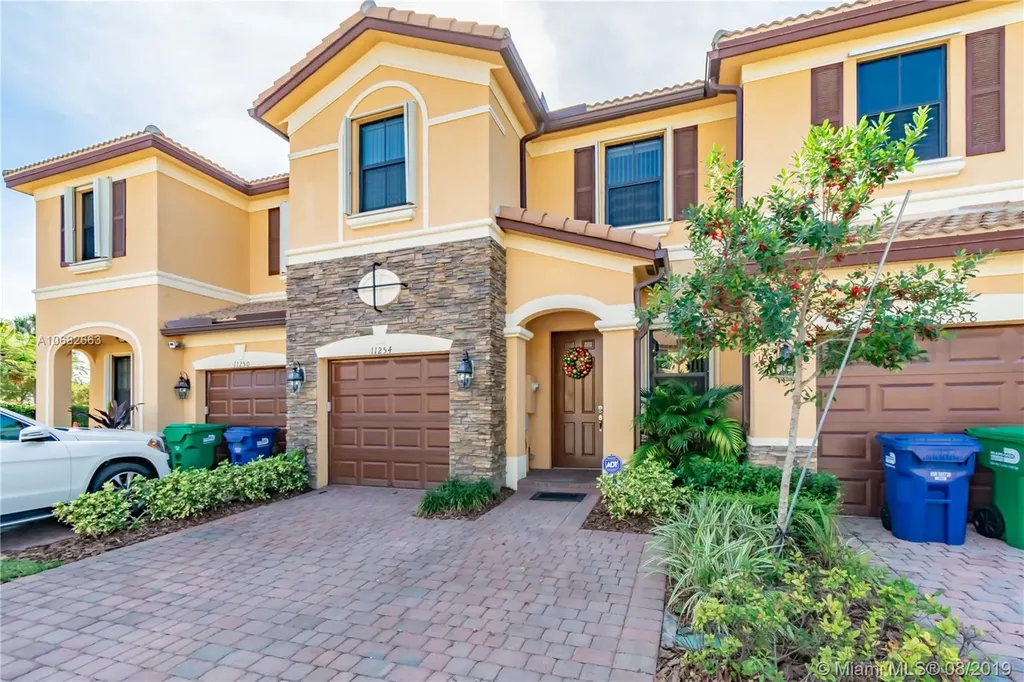 11254 NW 88th Terrace Doral FL 33178