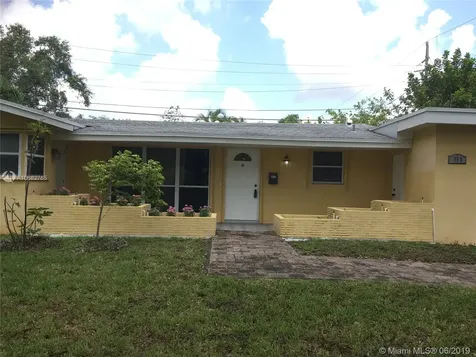 116 S 57th Avenue Hollywood FL 33023