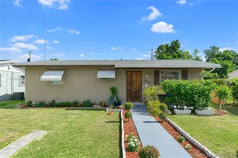 313 NW 14th Street Homestead FL 33030