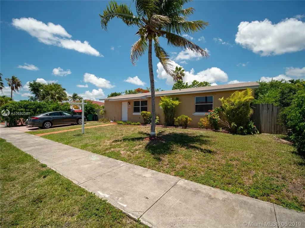 25510 SW 125th Court Homestead FL 33032