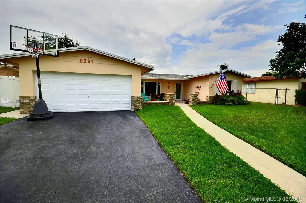 9391 NW 23rd Street Pembroke Pines FL 33024