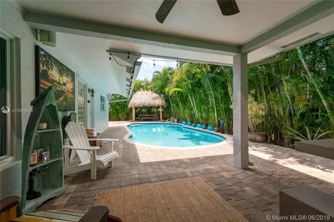 5841 SW 117th Avenue Cooper City FL 33330