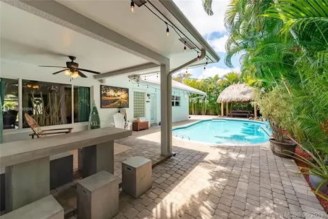 5841 SW 117th Avenue Cooper City FL 33330