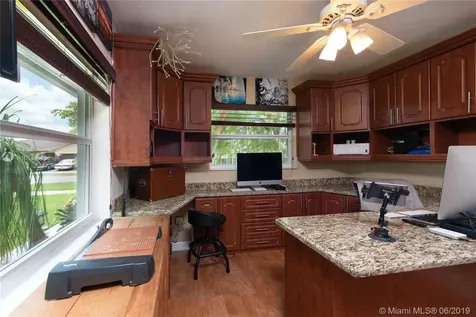 5841 SW 117th Avenue Cooper City FL 33330