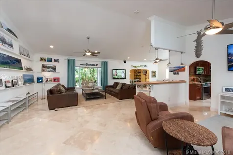 5841 SW 117th Avenue Cooper City FL 33330
