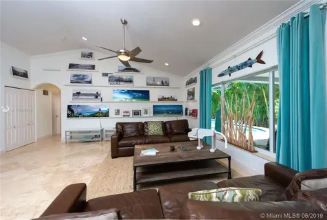 5841 SW 117th Avenue Cooper City FL 33330