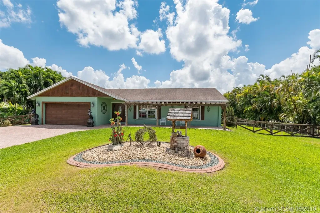 4900 SW 201st Terrace Southwest Ranches FL 33332