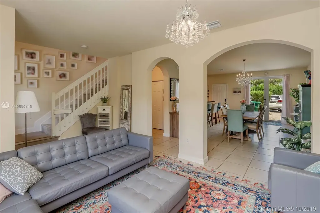 16957 SW 92nd Street Miami FL 33196