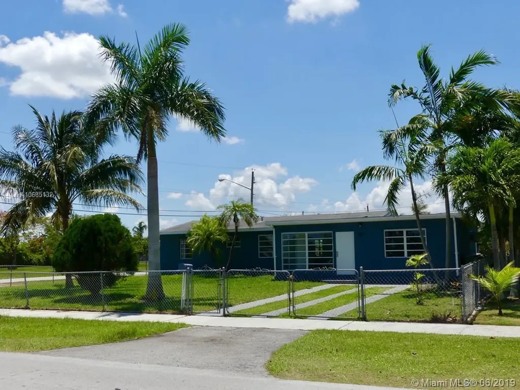 960 NE 14th Avenue Homestead FL 33033