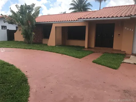 9831 SW 4th Street Miami FL 33174