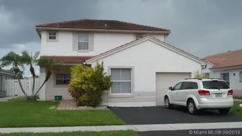 1975 NW 193rd Avenue Pembroke Pines FL 33029