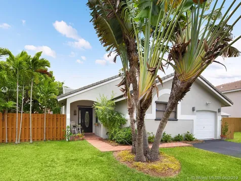 6670 SW 104th Court Miami FL 33173
