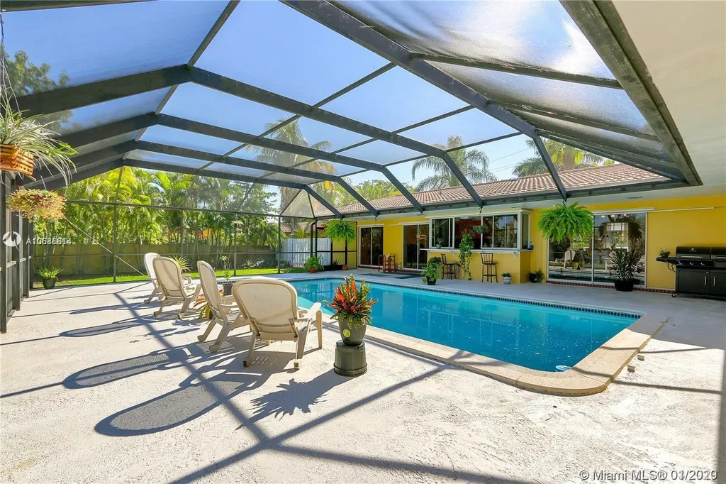 17641 SW 87th Avenue Palmetto Bay FL 33157