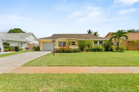 5340 Ouachita Drive Lake Worth FL 33467