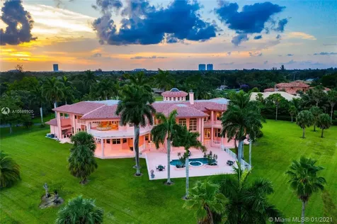1000 NW 116th Avenue Plantation FL 33323