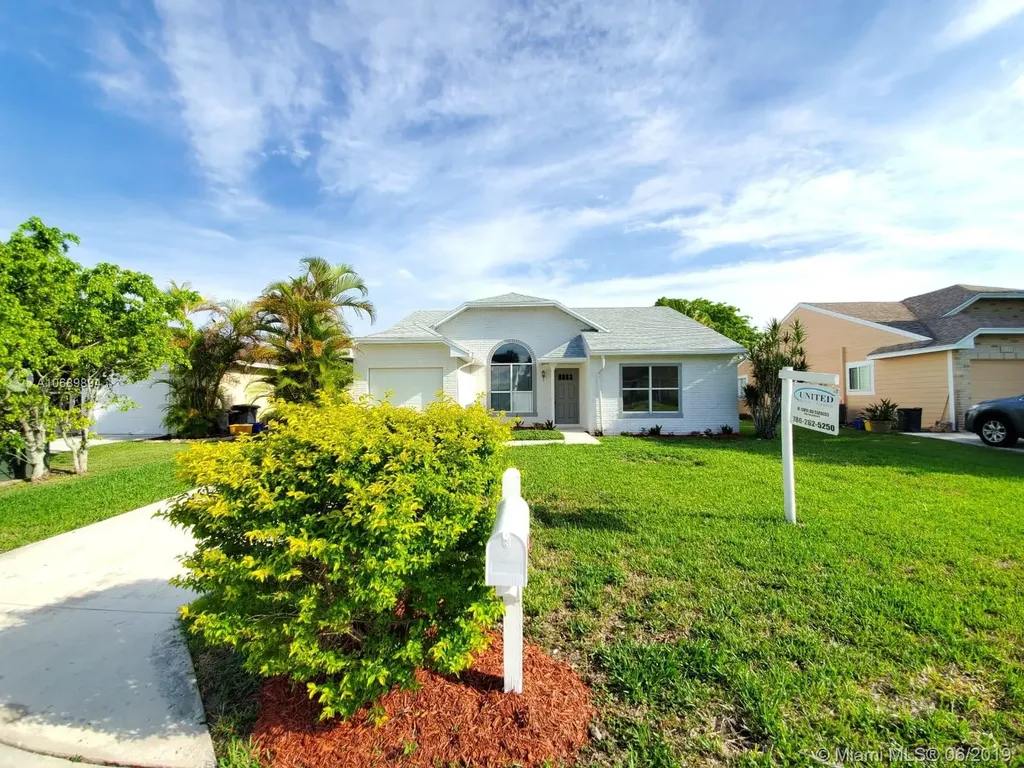 8148 Cedar Hollow Lane Boca Raton FL 33433