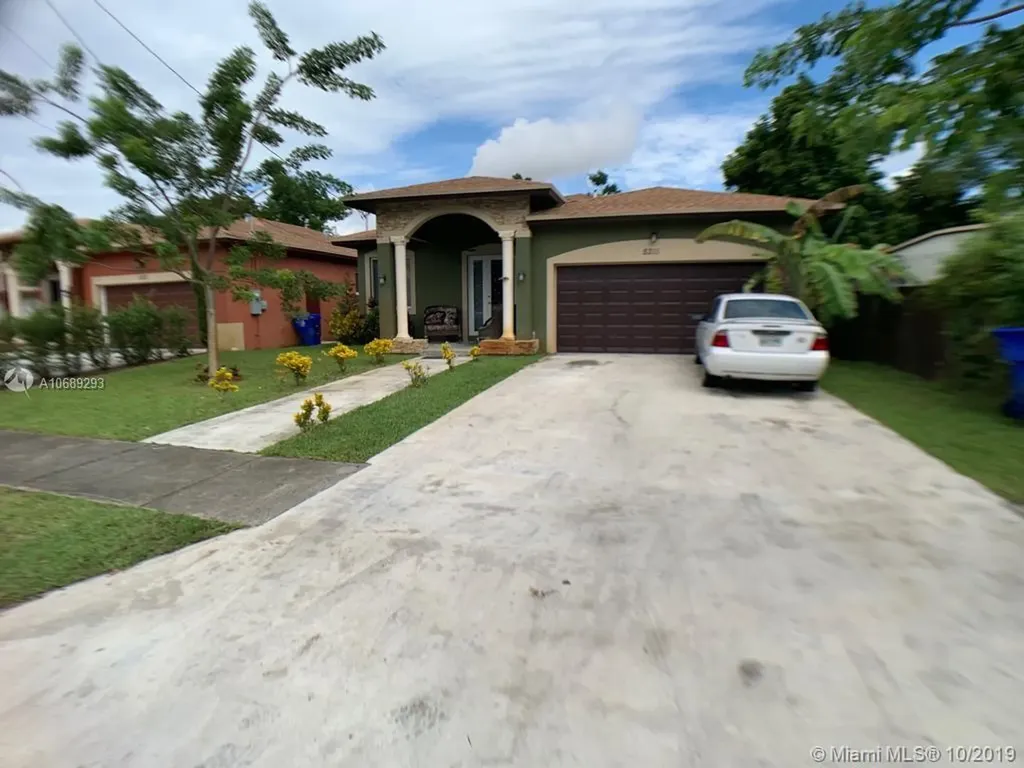 5311 SW 22nd Street West Park FL 33023