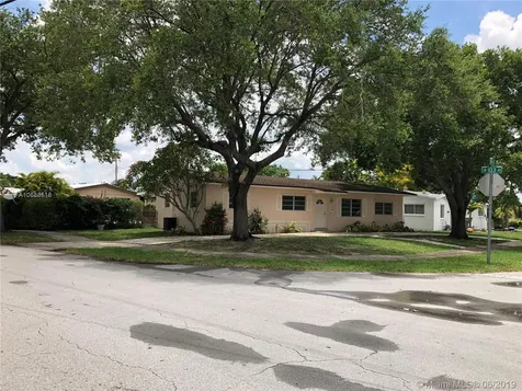 10300 SW 42nd Street Miami FL 33165
