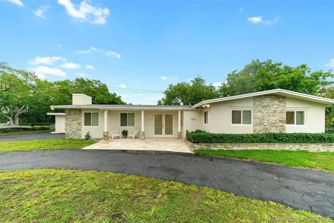 8541 SW 142nd Street Palmetto Bay FL 33158