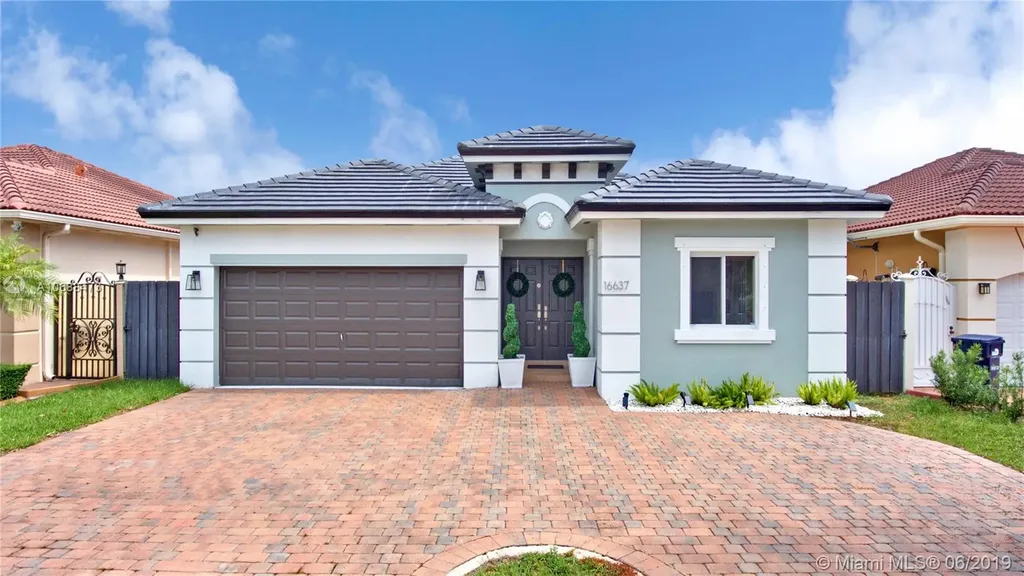 16637 SW 45th Street Miami FL 33185