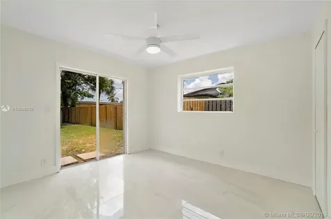 6106 NW 8th Street Margate FL 33063