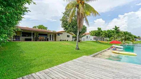 14300 Leaning Pine Drive Miami Lakes FL 33014