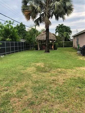 11525 SW 43rd Lane Miami FL 33165