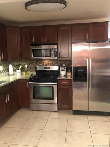 11525 SW 43rd Lane Miami FL 33165
