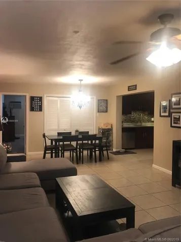 11525 SW 43rd Lane Miami FL 33165