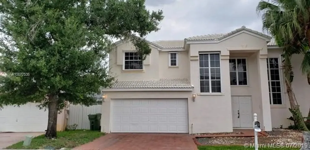 10421 SW 9th Lane Pembroke Pines FL 33025