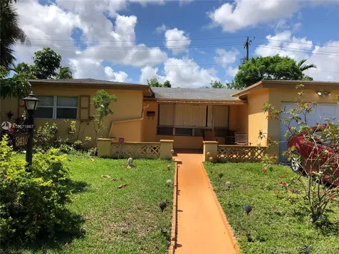 3410 NW 35th Street Lauderdale Lakes FL 33309