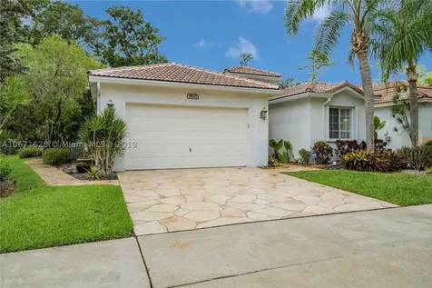 5500 Lake Tern Court Coconut Creek FL 33073