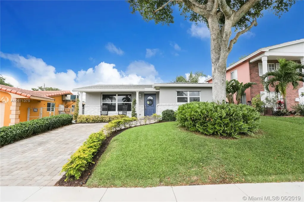 1920 N 38th Avenue Hollywood FL 33021