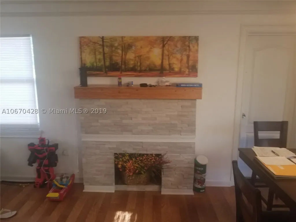 429 SW 14th Avenue Miami FL 33135
