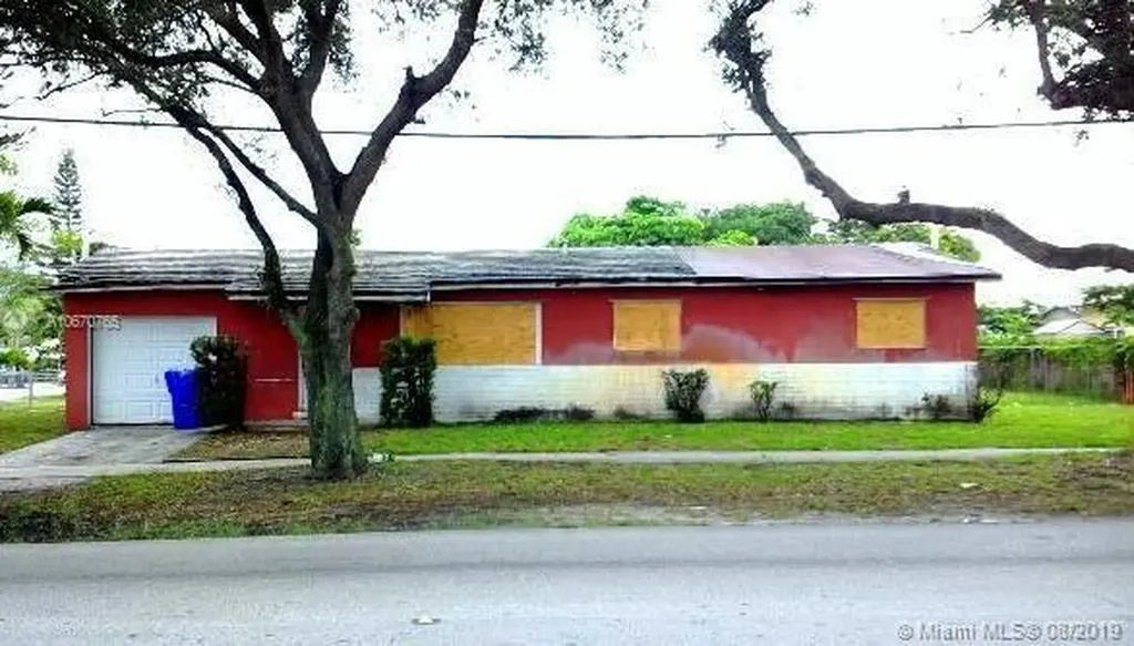 5601 Flagler Street Hollywood FL 33023