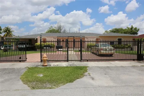 9791 SW 37th Terrace Miami FL 33165