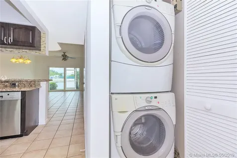 16647 Hemingway Drive Weston FL 33326
