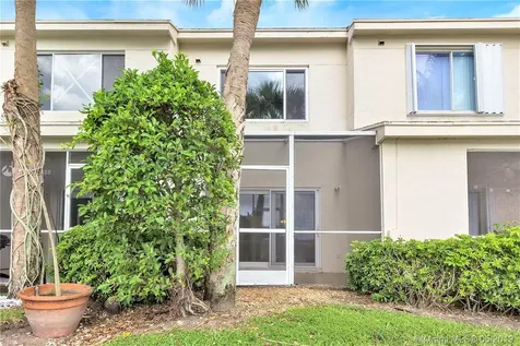 16647 Hemingway Drive Weston FL 33326