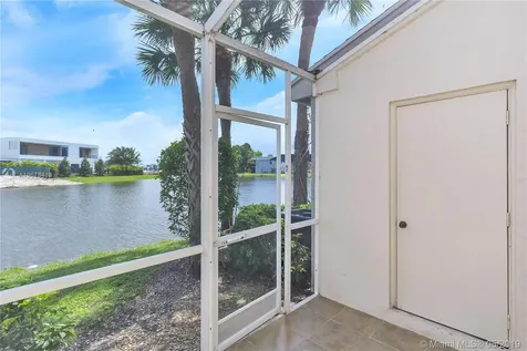 16647 Hemingway Drive Weston FL 33326