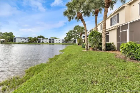 16647 Hemingway Drive Weston FL 33326