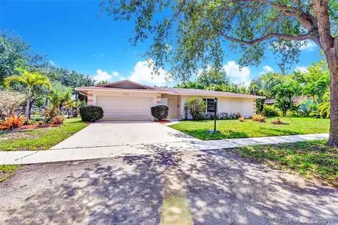 490 NW 43rd Avenue Plantation FL 33317