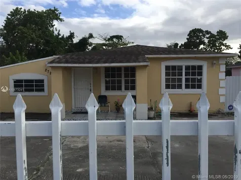 2726 NW 100th Street Miami FL 33147
