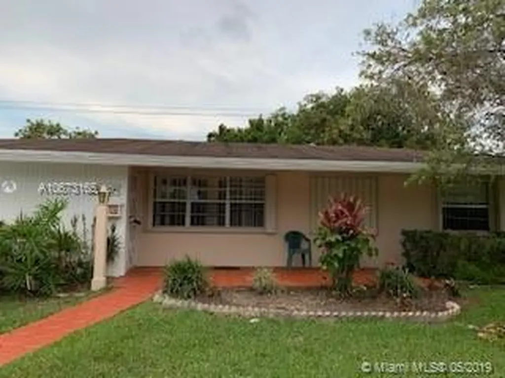 16101 SW 102nd Avenue Miami FL 33157