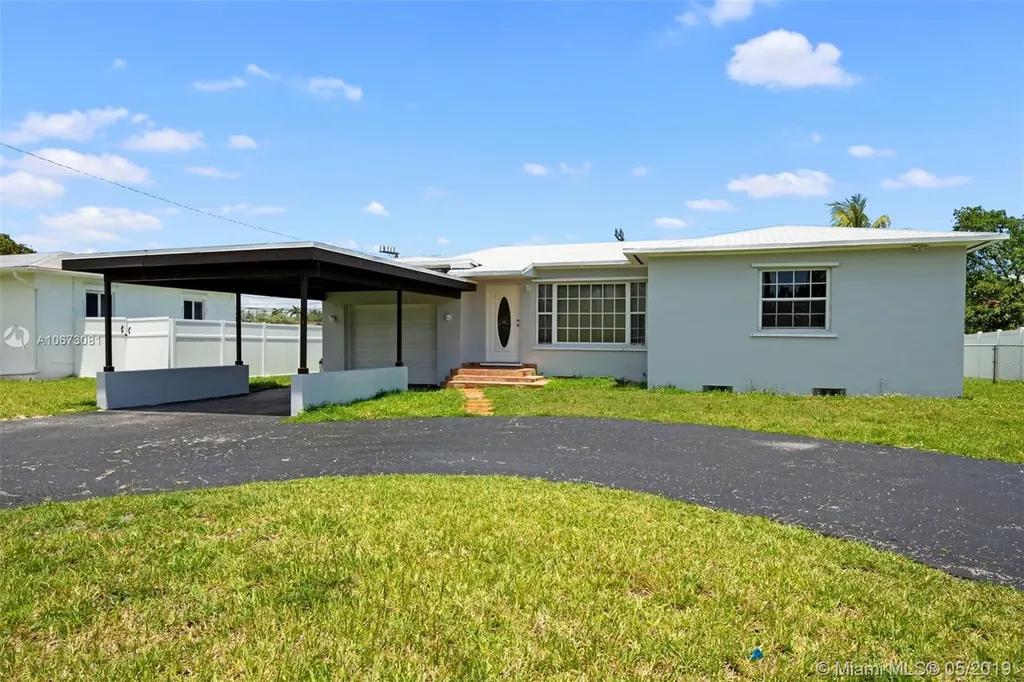 2651 Jackson Street Hollywood FL 33020