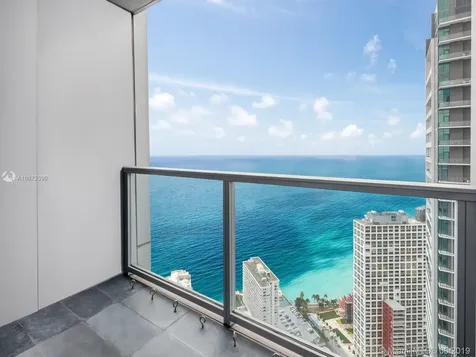 1425 Brickell Avenue Miami FL 33131